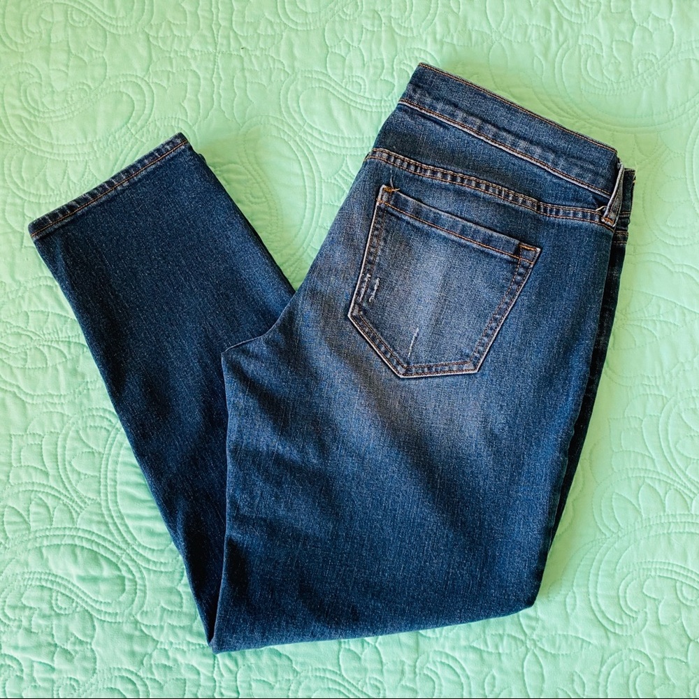 Distressed Crop Jeans